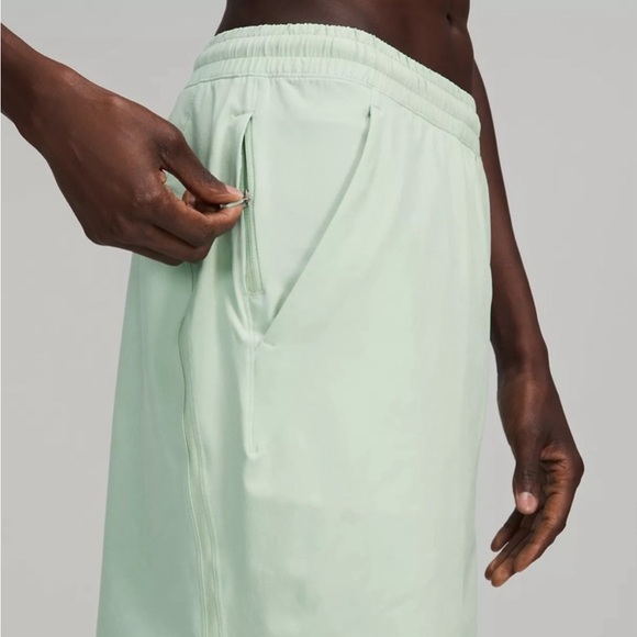 Lululemon Pace Breaker Short Size Small 7” Lined Arctic Green Mint - Picture 12 of 12